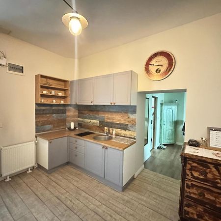 Cozyflat In The Central Arad Exterior foto